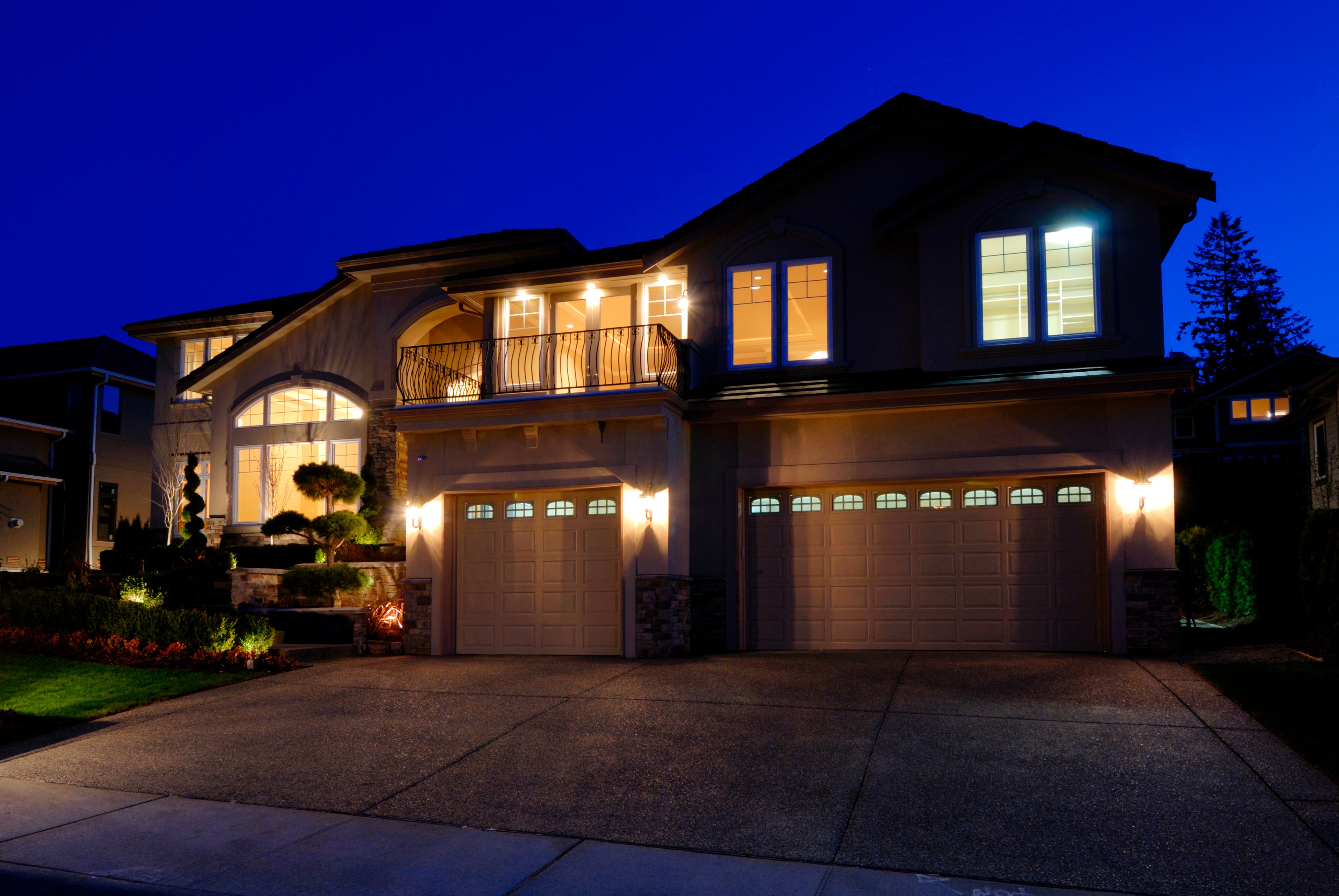 Solar Panels, Generators, and Wiring by Qualified Electricians!