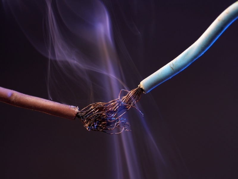 How to Safely Extinguish an Electrical Fire?